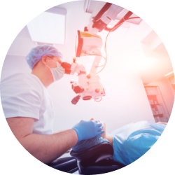 Хирургическое лечение под микроскопом Хирургическое лечение под микроскопом