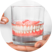 Мостовидный протез из керамики E-max